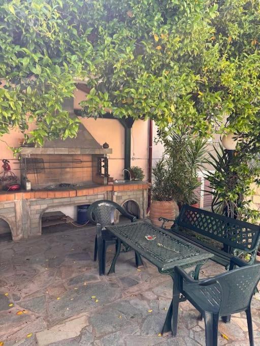 شقة Family Woodland Oasis Vipgreece Kírinthos المظهر الخارجي الصورة