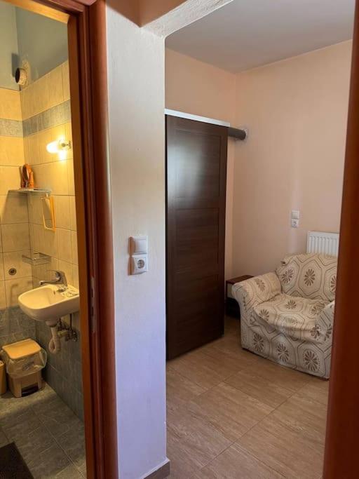 شقة Family Woodland Oasis Vipgreece Kírinthos المظهر الخارجي الصورة